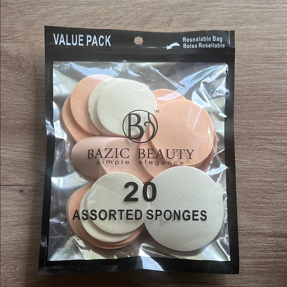 Assorted Makeup Sponges - Cream and Tan